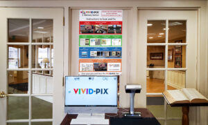 <strong>Vivid-Pix Helps Seniors “<em>Tell Your Story” </em> in Rochester, NY – </strong><strong>the City that Brought Photography to the World</strong>